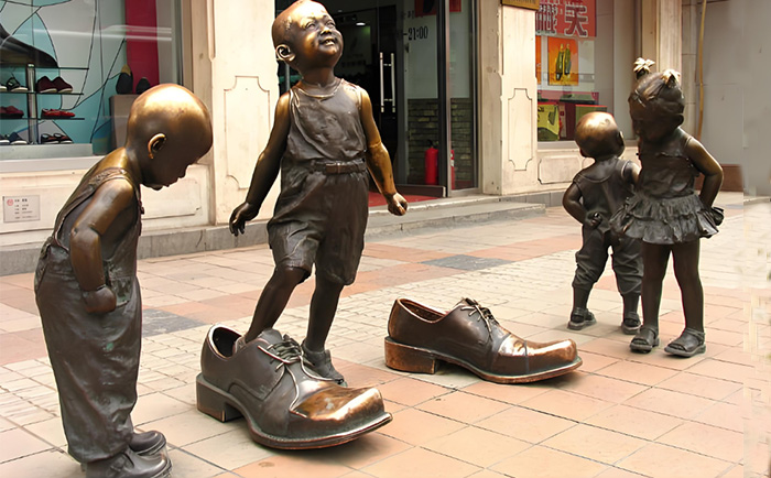 鑄銅小品雕塑市井煙火，讓步行街“活”起來(lái)