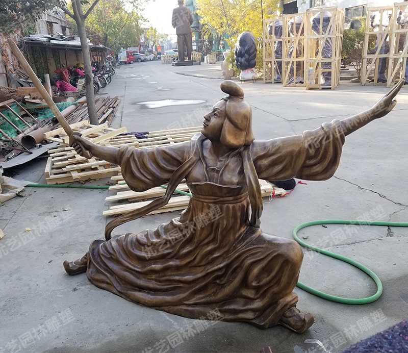 舞劍銅人物雕塑，古代銅人物雕塑