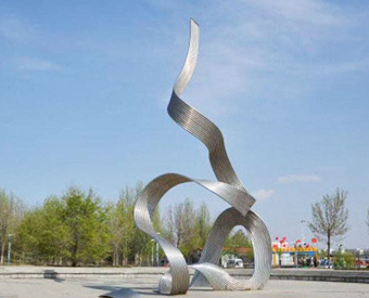 不銹鋼雕塑廠家電話(huà)